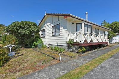 20 Topaz Street, Birchville, Upper Hutt City, Wellington | Tall Poppy 