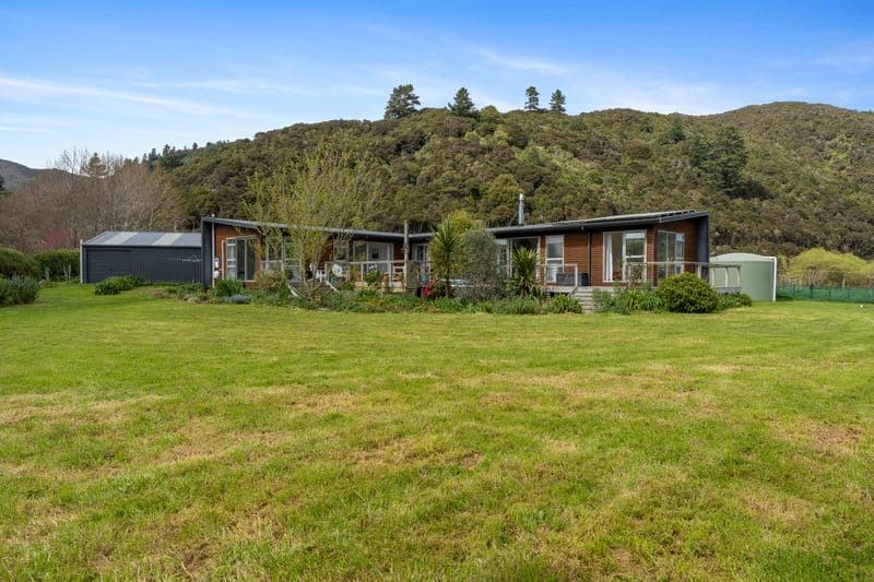 438 Whitemans Valley Road, Whitemans Valley, Upper Hutt City