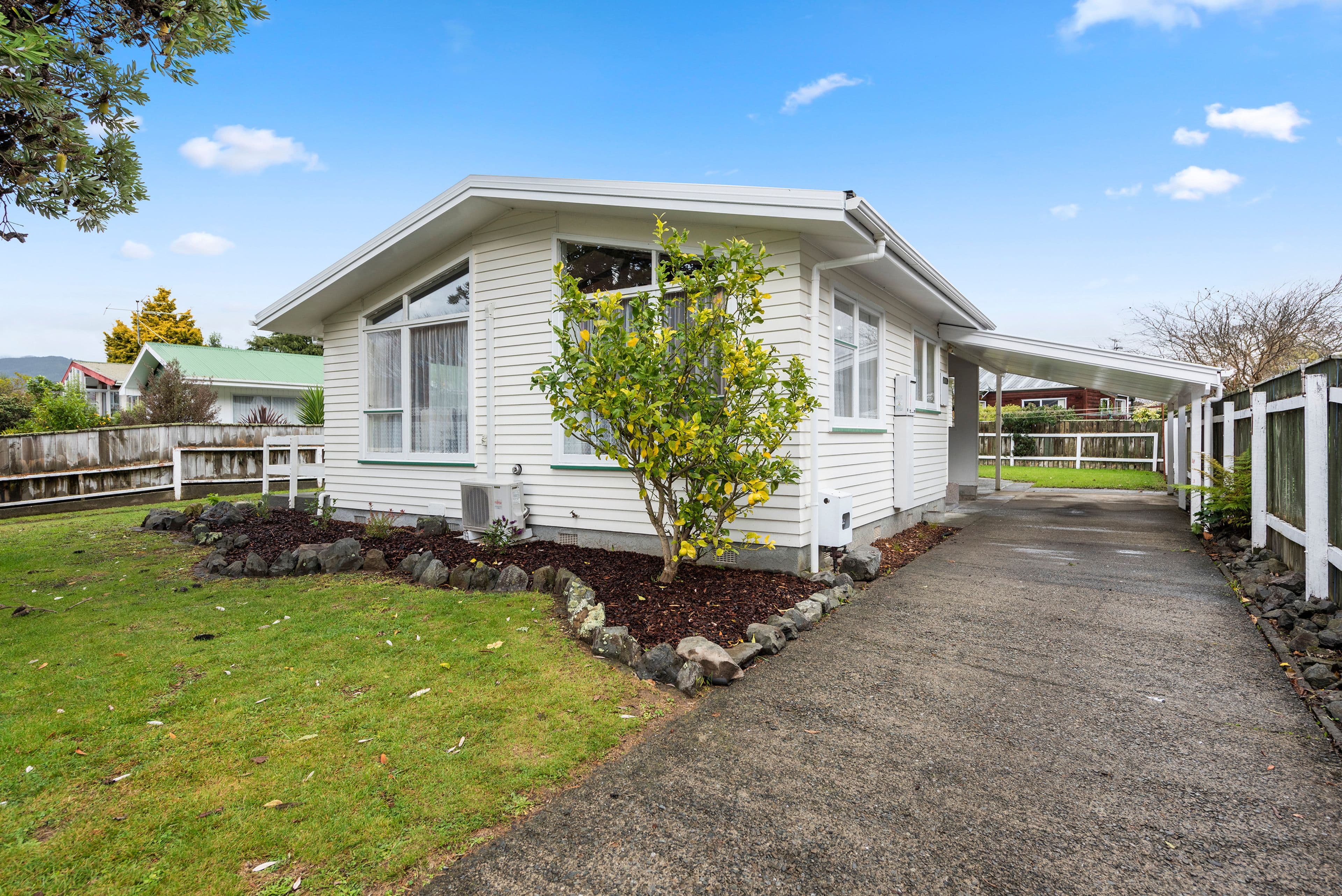 7 Denver Grove, Totara Park, Upper Hutt City, Wellington | Tall Poppy 