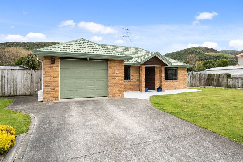 36 Mary Huse Grove, Manor Park, Lower Hutt City