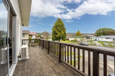 2-20 Dakota Grove, Totara Park, Upper Hutt City, Wellington | Tall Poppy 