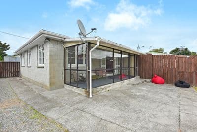 9/45a Pine Avenue, Ebdentown, Upper Hutt City, Wellington | Tall Poppy 