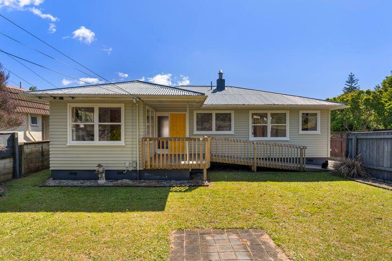 13 Aorangi Road, Paraparaumu, Kapiti Coast