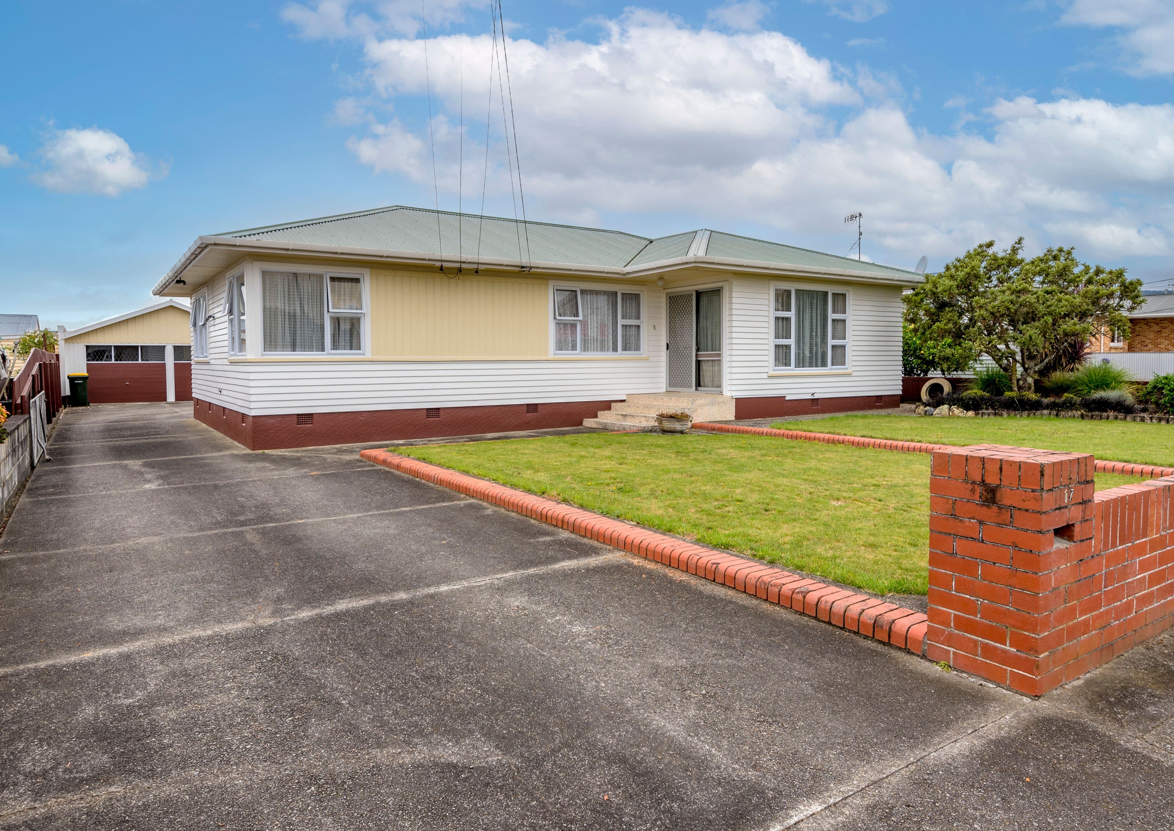 17 Meadowvale Drive, Levin, Horowhenua, Manawatu | Tall Poppy 