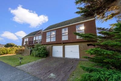 3 Ara Kuaka, Waikanae Beach, Kapiti Coast, Wellington | Tall Poppy 