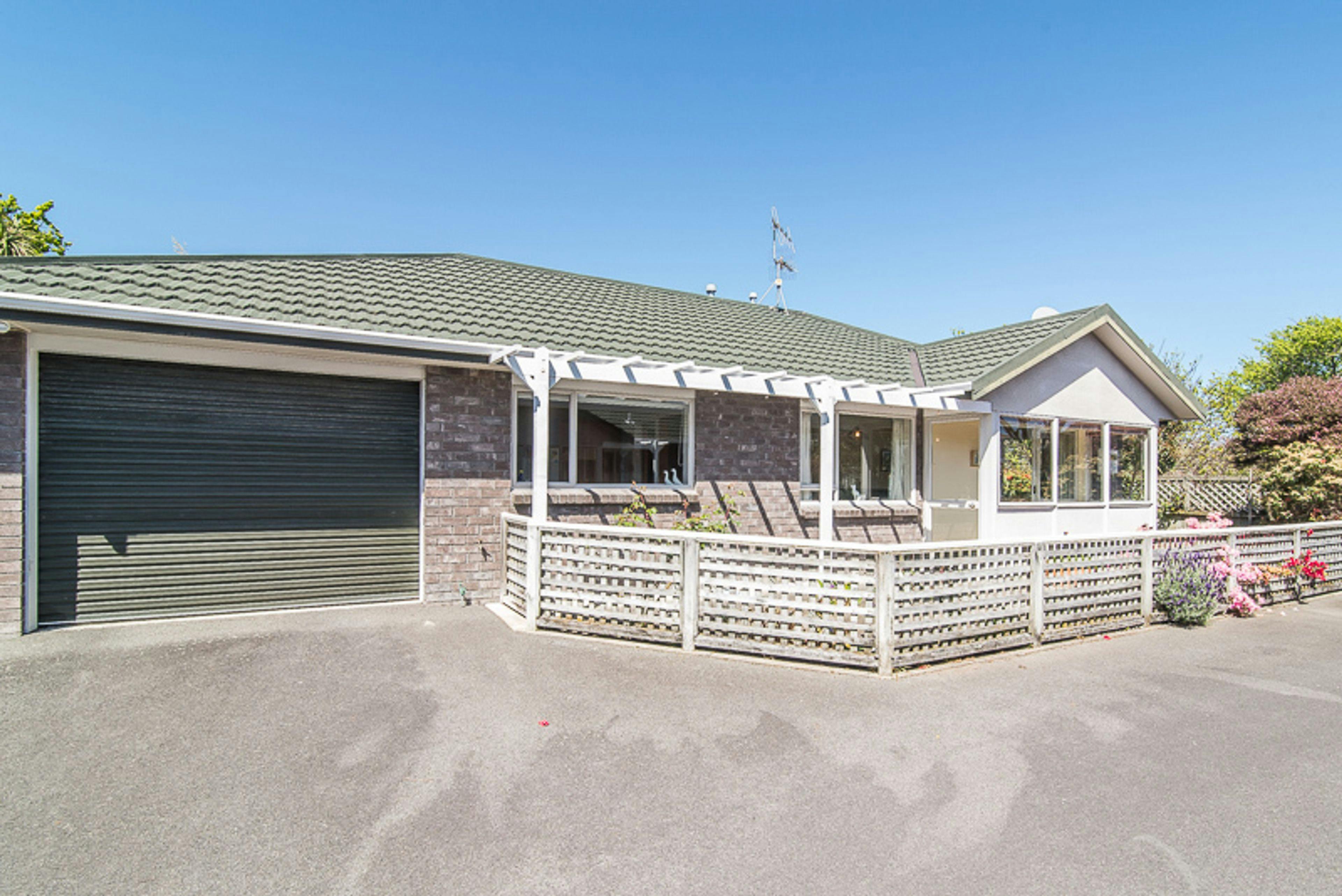 2/32 Hurley Road, Paraparaumu Beach, Kapiti Coast, Wellington | Tall Poppy 