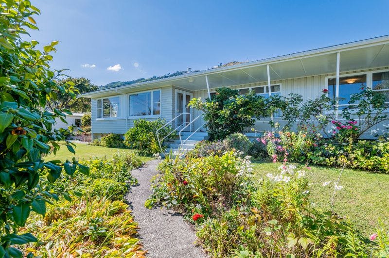 1 Huia Street, Waikanae, Kapiti Coast