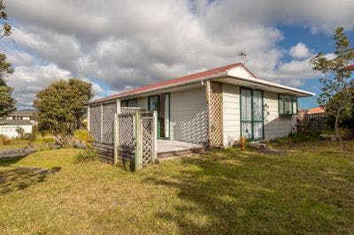 31 Rutherford Drive, Waikanae Beach, Kapiti Coast, Wellington | Tall Poppy 