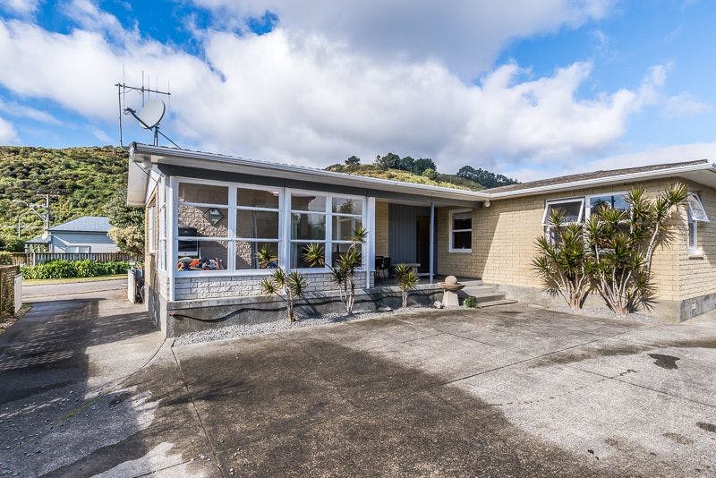 184 Raumati Road, Raumati Beach, Kapiti Coast