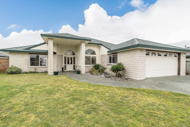 87 Guildford Drive, Paraparaumu, Kapiti Coast, Wellington | Tall Poppy 