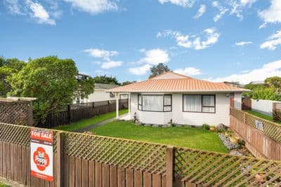 68 Park Avenue, Waitarere Beach, Horowhenua, Manawatu | Tall Poppy 