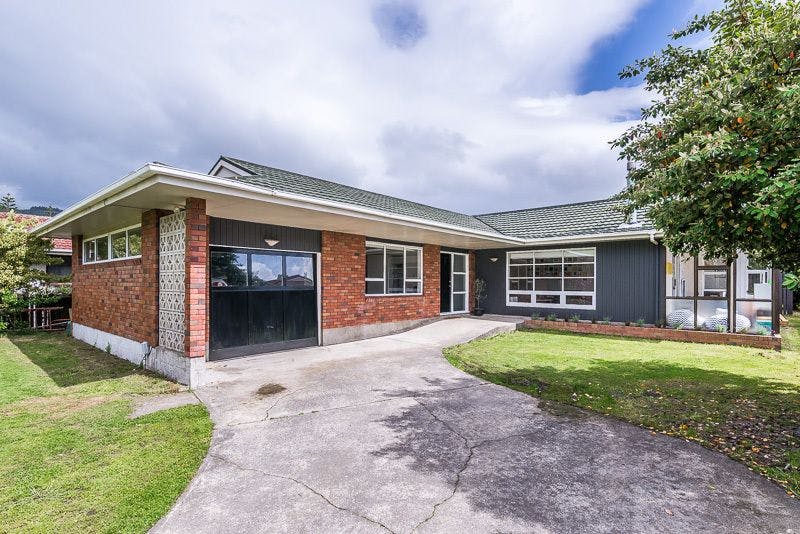 27 Rewarewa Crescent, Waikanae, Kapiti Coast