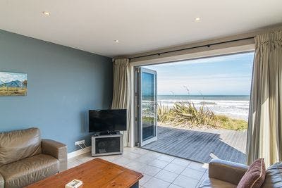 126 The Parade, Paekakariki, Kapiti Coast, Wellington | Tall Poppy 