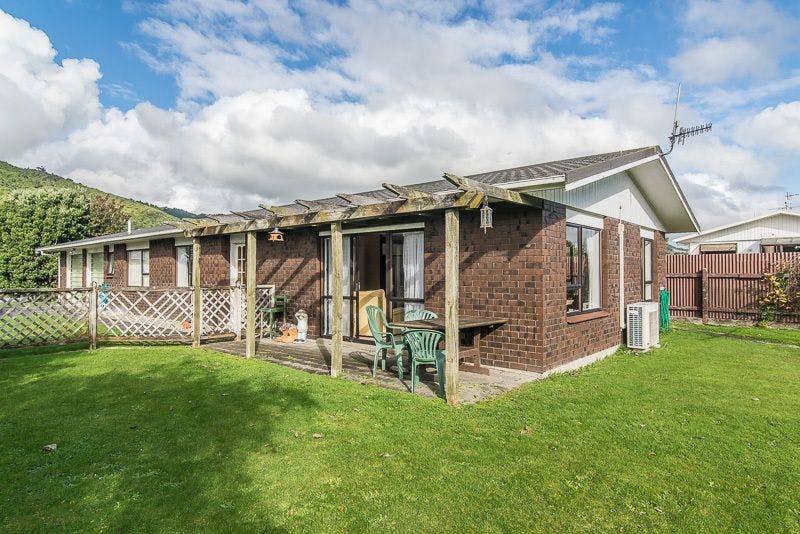 4 Graham Grove, Waikanae, Kapiti Coast