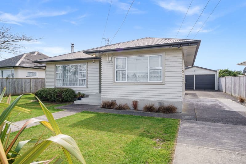 16 Carlisle Street, Levin, Horowhenua