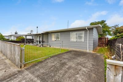 4 Heather Street, Levin, Horowhenua, Manawatu | Tall Poppy 