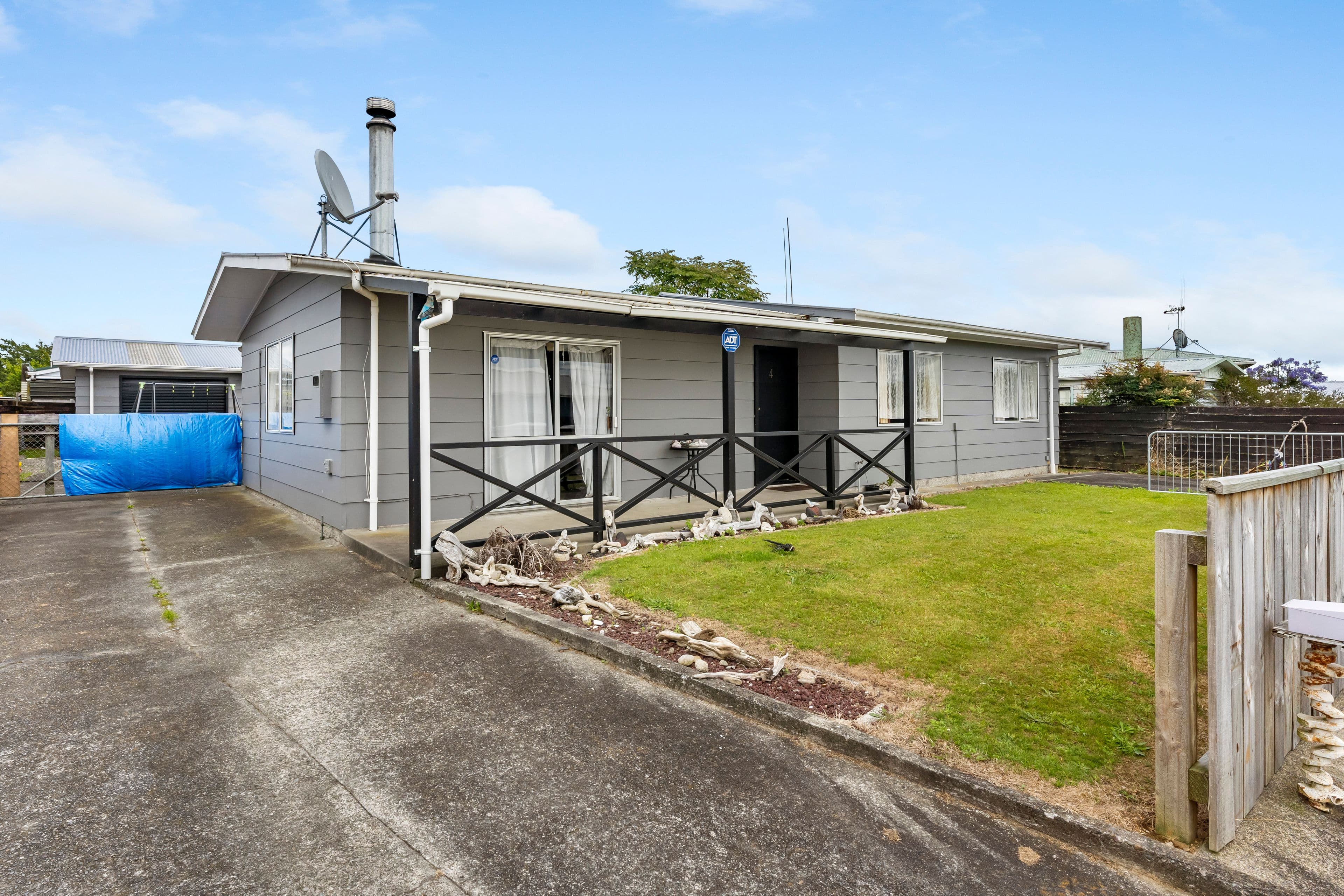 4 Heather Street, Levin, Horowhenua, Manawatu | Tall Poppy 