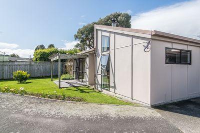 10 Charnwood Grove, Waikanae, Kapiti Coast, Wellington | Tall Poppy 