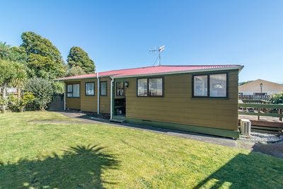 2A Michael Road, Paraparaumu Beach, Kapiti Coast, Wellington | Tall Poppy 