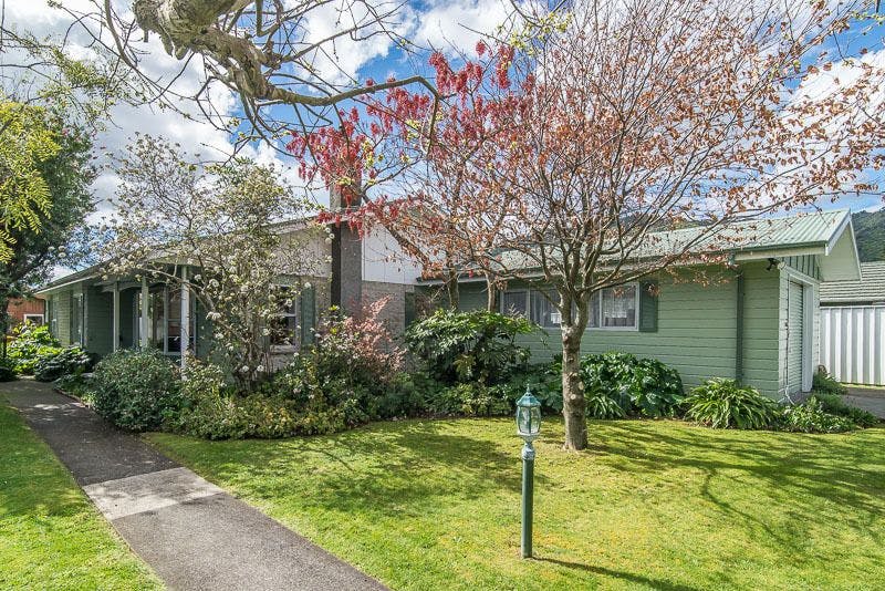 52 Rewarewa Crescent, Waikanae, Kapiti Coast, Wellington | Tall Poppy 