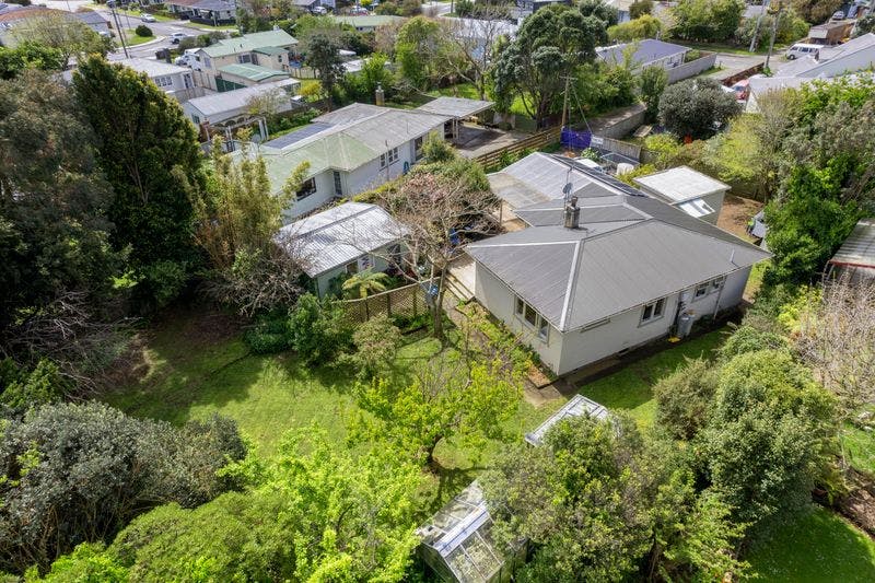 8 Repo Street, Paraparaumu Beach, Kapiti Coast