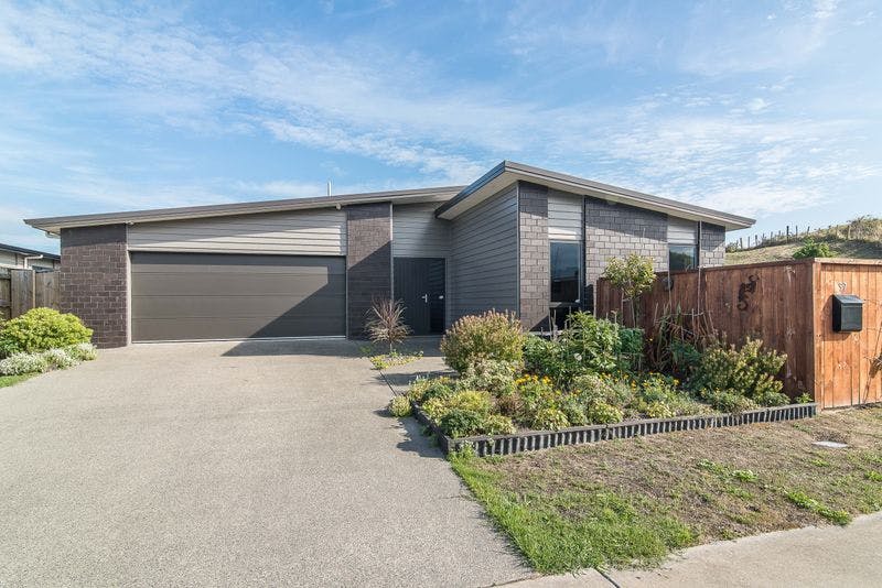 97 The Drive, Paraparaumu Beach, Kapiti Coast