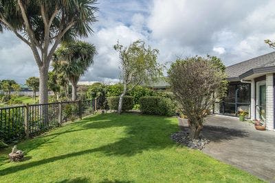 17 Lorna Irene Drive, Raumati South, Kapiti Coast, Wellington | Tall Poppy 