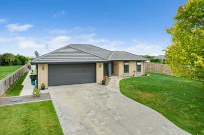 9 Lakewood Grove, Levin, Horowhenua, Manawatu | Tall Poppy 