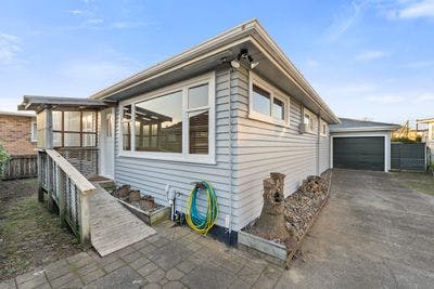 27 Eatwell Avenue, Paraparaumu Beach, Kapiti Coast, Wellington | Tall Poppy 