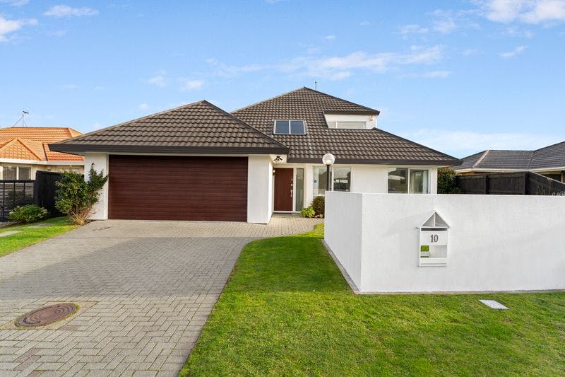 10 Beach Haven Place, Paraparaumu Beach, Kapiti Coast