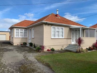 8 Lincoln Place, Levin, Horowhenua, Manawatu | Tall Poppy 