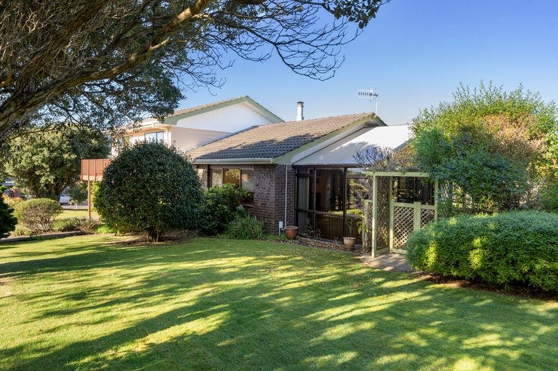 7 Pohutukawa Crescent, Raumati Beach, Kapiti Coast