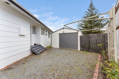 3/6 Awamutu Grove, Waiwhetu, Lower Hutt City, Wellington | Tall Poppy 