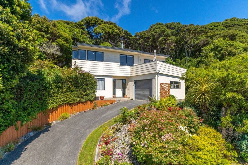 3 Kedge Lane, Whitby, Porirua City