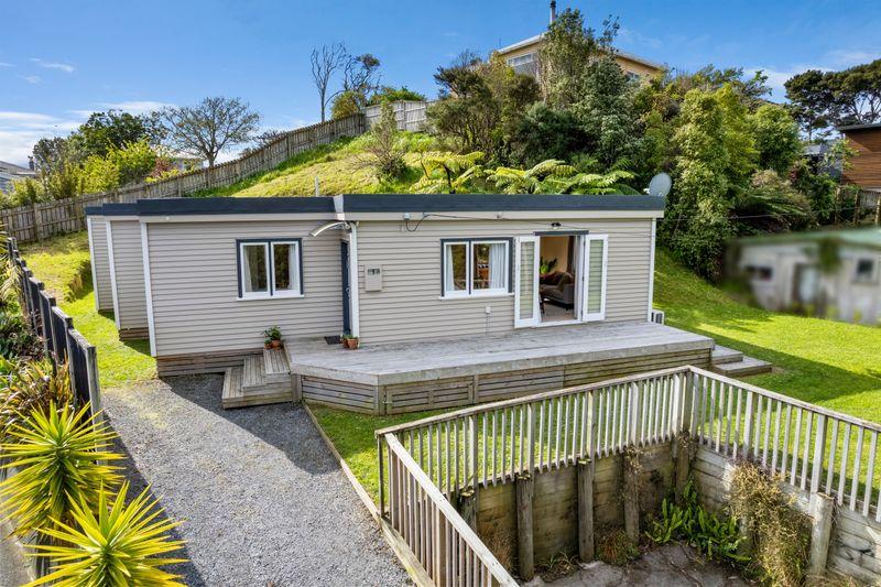 25 Kiriwai Road, Paremata, Porirua City