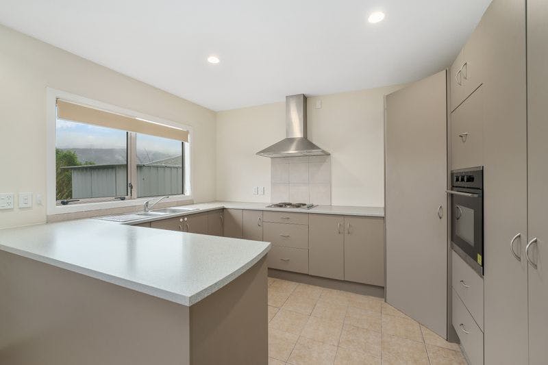 44a Taylor Terrace, Tawa, Wellington City