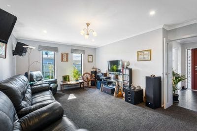 38 Resolution Drive, Whitby, Porirua City, Wellington | Tall Poppy 