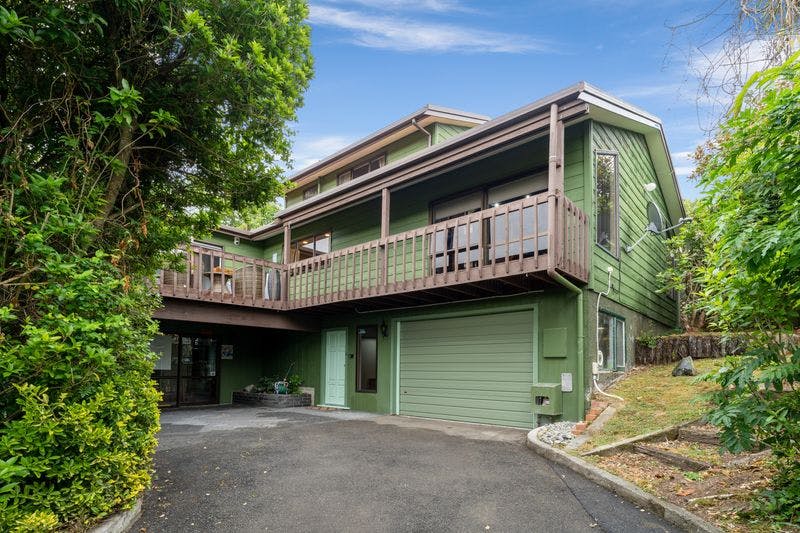 10 Latitude Close, Whitby, Porirua City