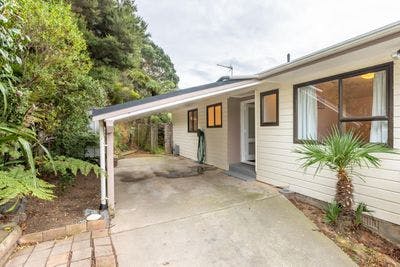 18b Parkinson Close, Whitby, Porirua City, Wellington | Tall Poppy 