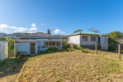 235 Main Road, Tawa, Wellington City, Wellington | Tall Poppy 