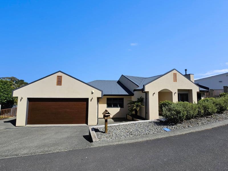 26 Port Lane, Whitby, Porirua City