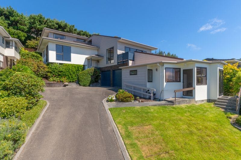 16 Bosun Terrace, Whitby, Porirua City